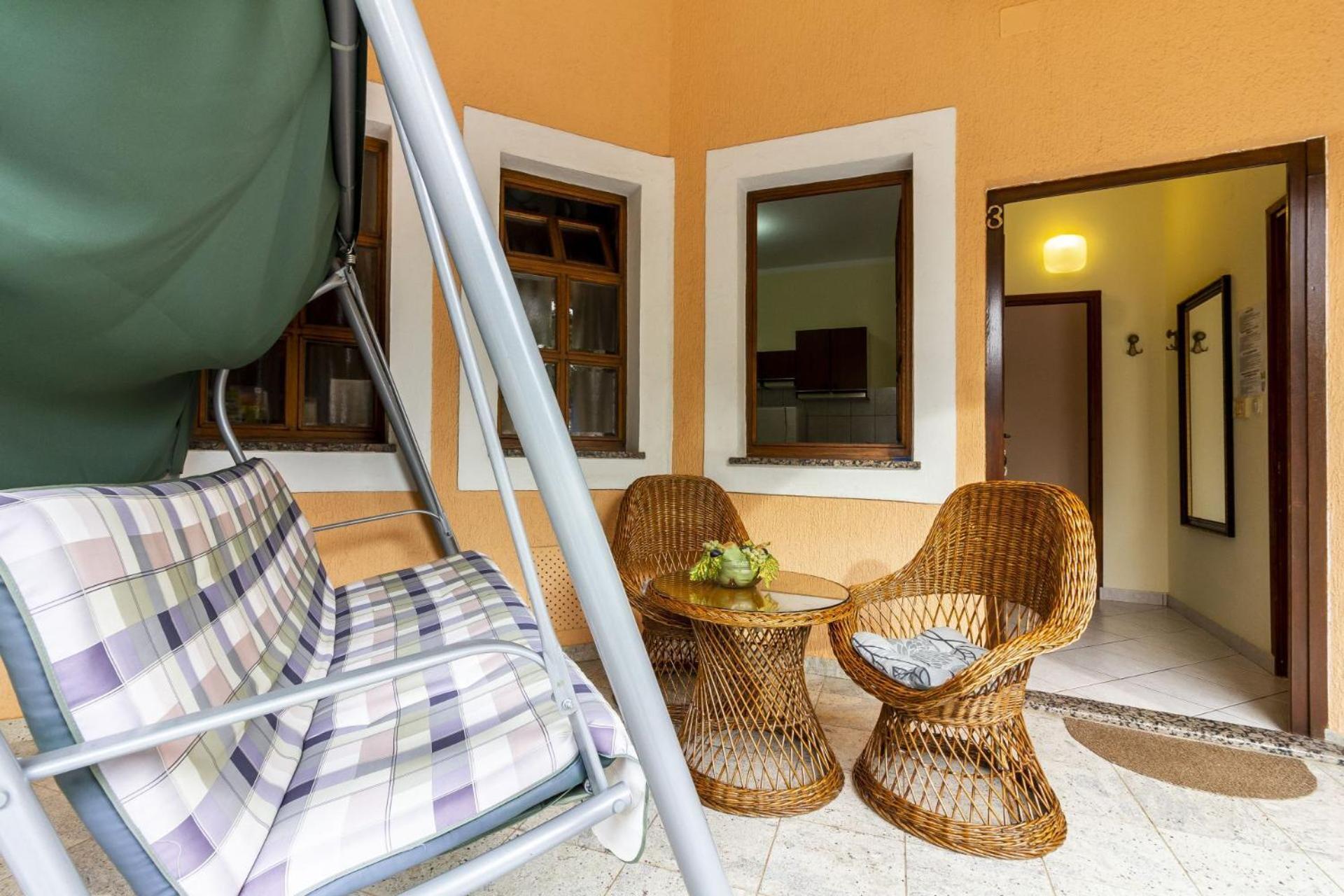 Apartments Mir Fažana エクステリア 写真
